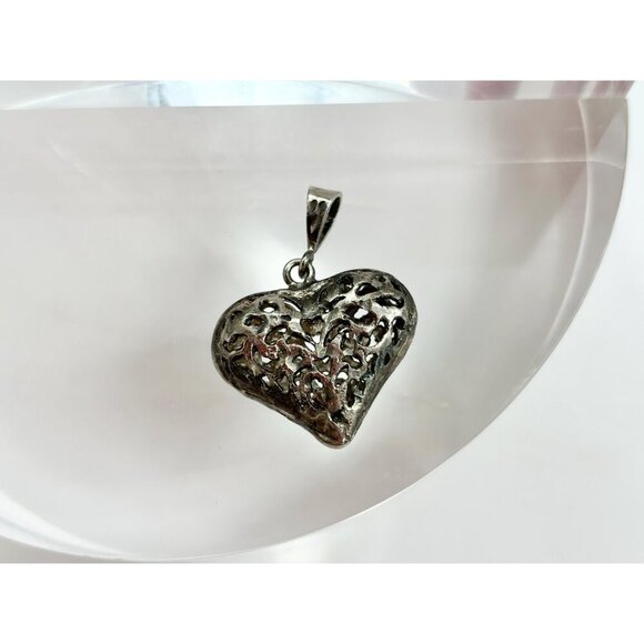 Sterling Silver 3D Cutout FIligree Vintage Heart Shaped Large Pendant | Charm - Picture 9 of 10